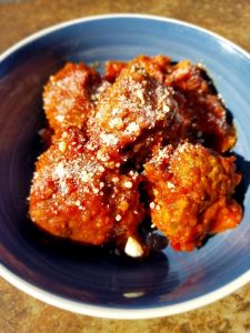 Easy Slow Cooker Italian Meatballs with Italian Sausage, Turkey, Quinoa & Zucchini.