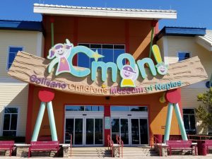 Cmom Children's Museum in Naples Florida is a must see with kids. A favorite family attraction in Naples Florida with tons of hands on exhibit the kids will love. Perfect for a rainy day or break from the beach while visiting Naples.