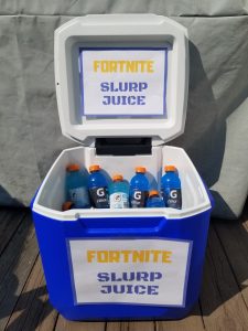 Fortnight Birthday Party Ideas: All You need to Know to throw an unforgetable party. Find Diy bases and games to play including fortnite dancing. Create fun party food with cookies and cakes. Finish up with supply drop party favors and free printables. #fortnite, #partyideas, #kidbirthday, #birthdayparty